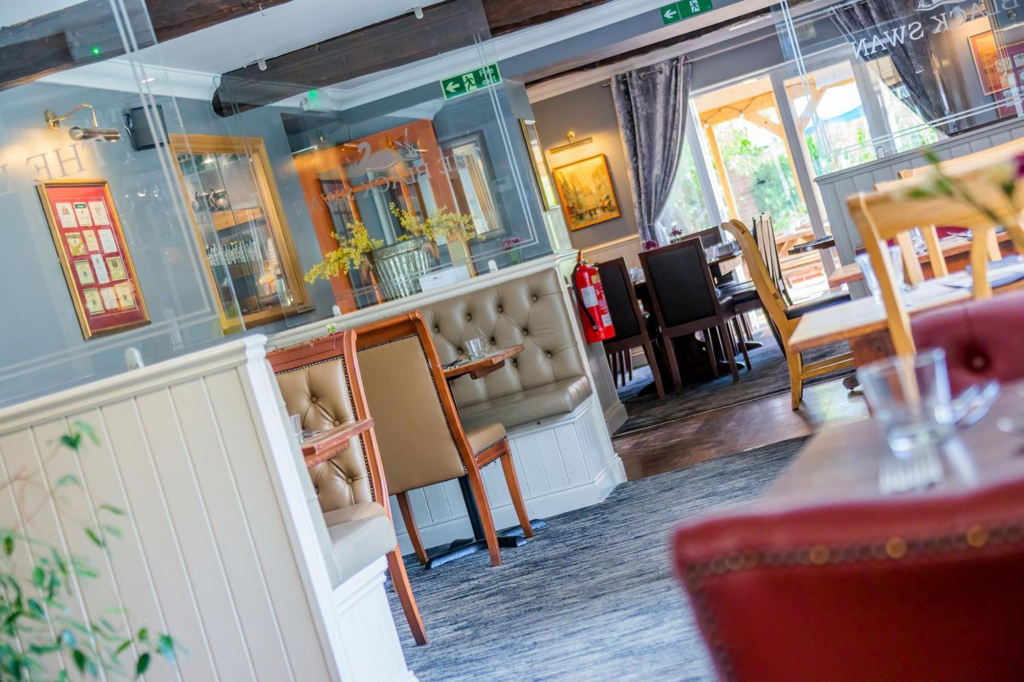 The Black Swan 3* Horsham St Faith