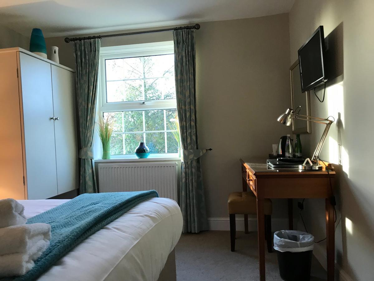 Inn The Black Swan 3*